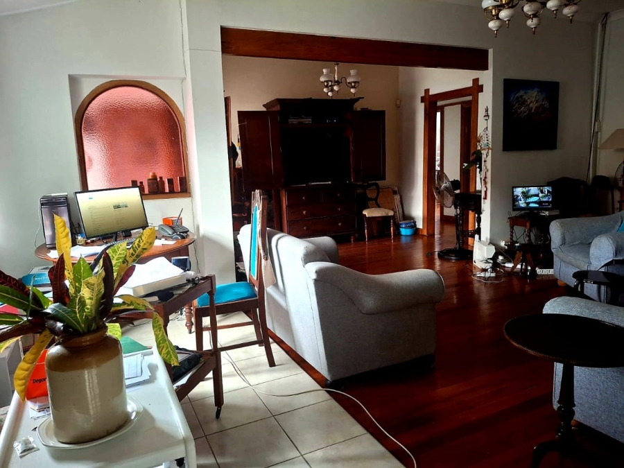 7 Bedroom Property for Sale in Baysville Eastern Cape
